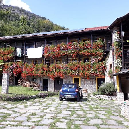 B&B "La Baita Delle Coccinelle" Varallo Buitenkant foto