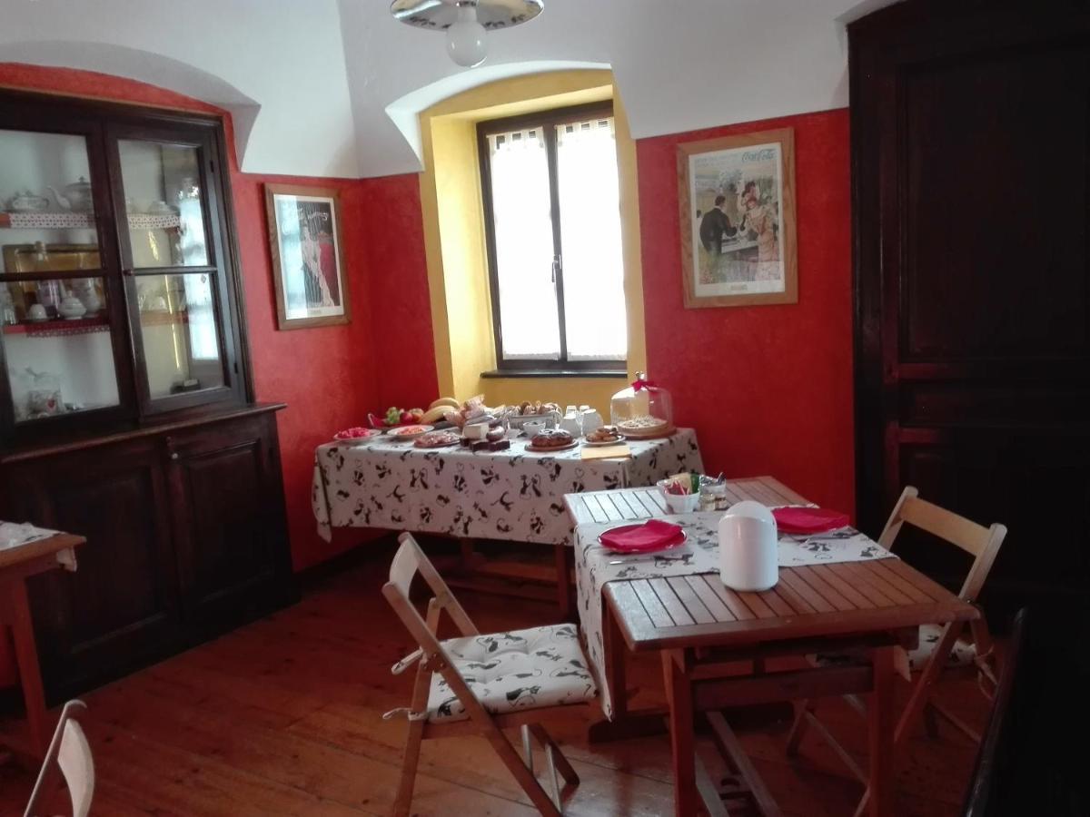 B&B "La Baita Delle Coccinelle" Varallo Buitenkant foto